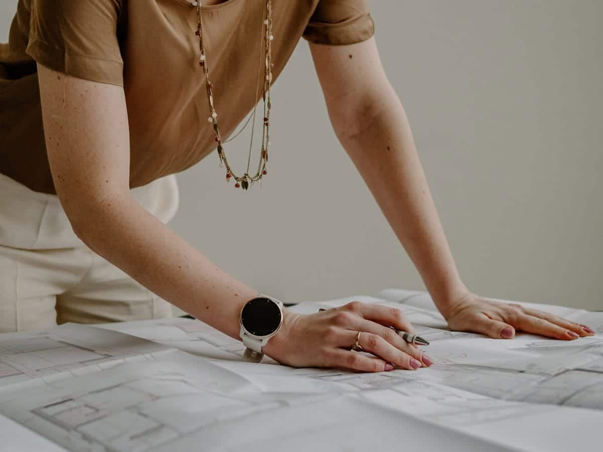 Wat doet een architect zoal? Melissa Mertens legt het je graag uit.